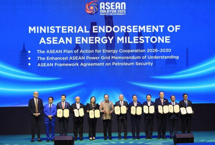 CREATOR: gd-jpeg v1.0 (using IJG JPEG v80), quality = 82?