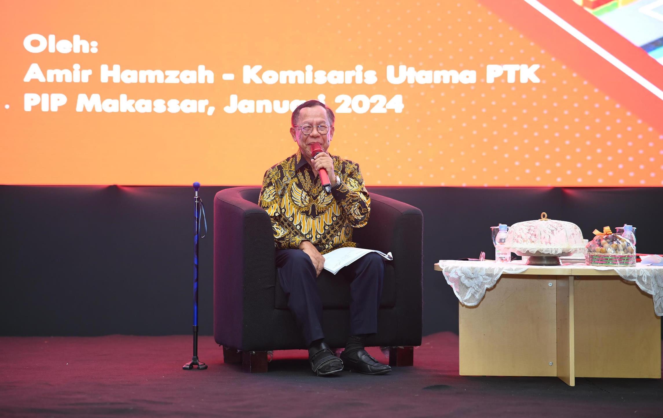 Komisaris Utama PTK Berbagi Ilmu Kemaritiman di Politeknik Pelayaran
