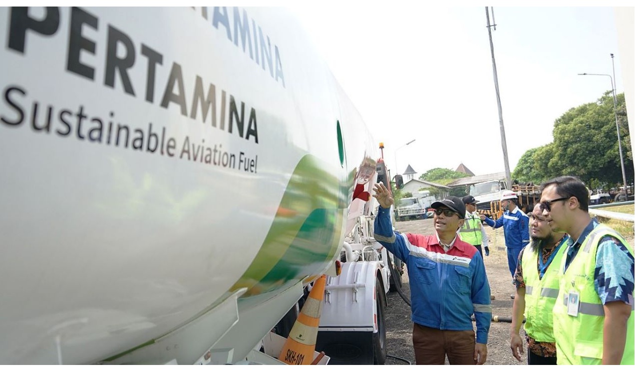 Garuda Indonesia Uji Coba Bioavtur pada Mesin B737-800 NG