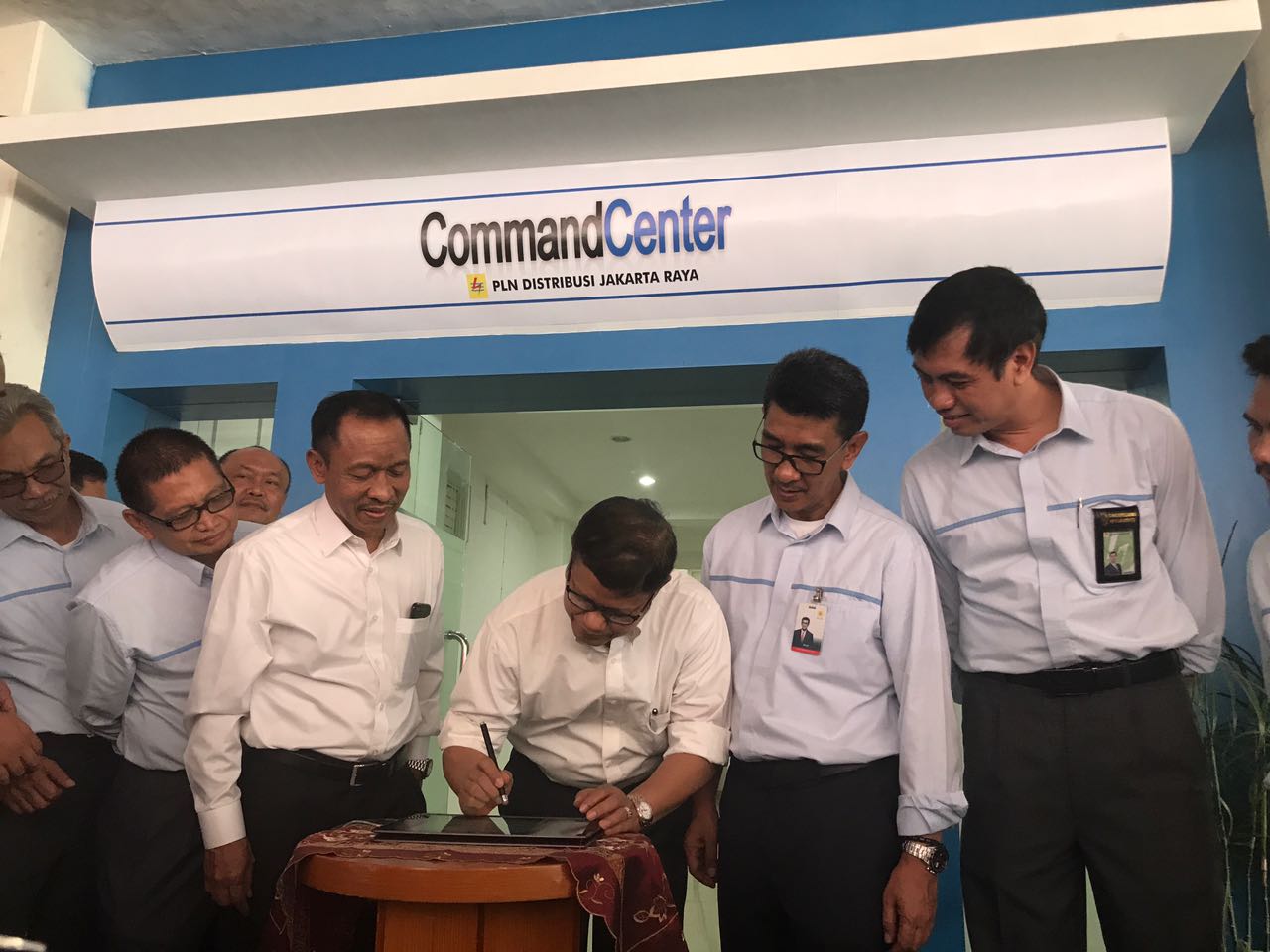 PLN Disjaya Resmikan Command Center
