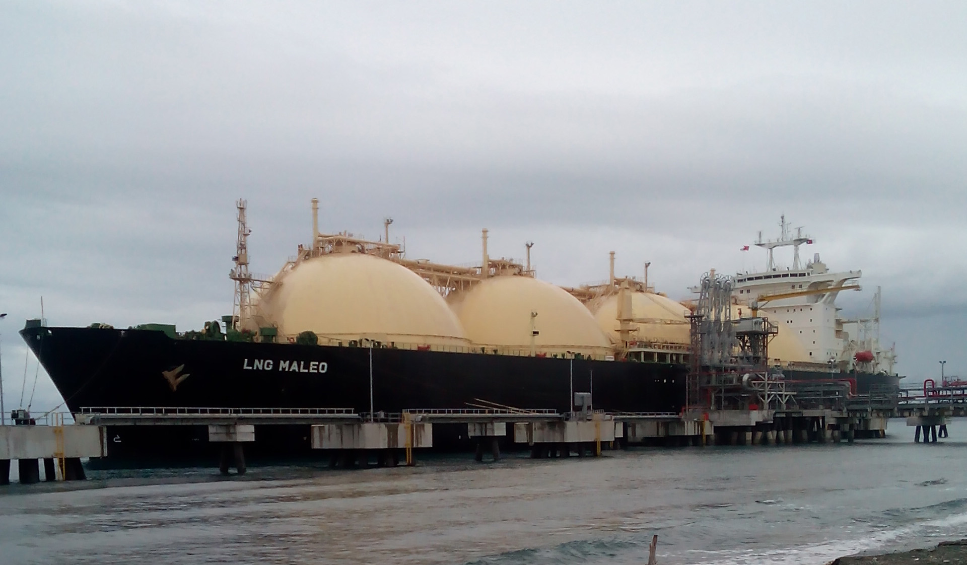 DSLNG Teken Penjualan Kondensat untuk Domestik