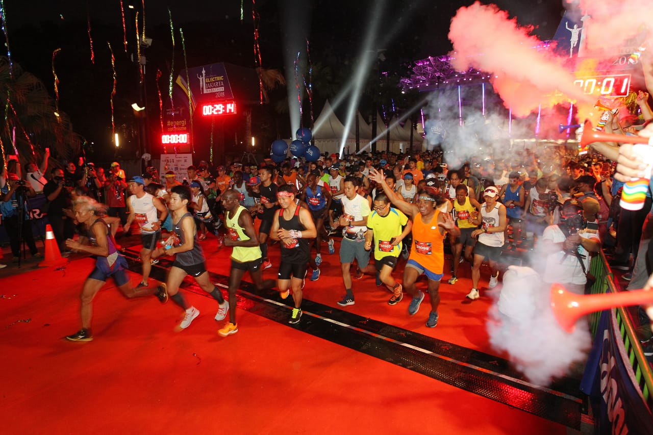 12.000 Peserta Ikuti Electric Jakarta Marathon 2018