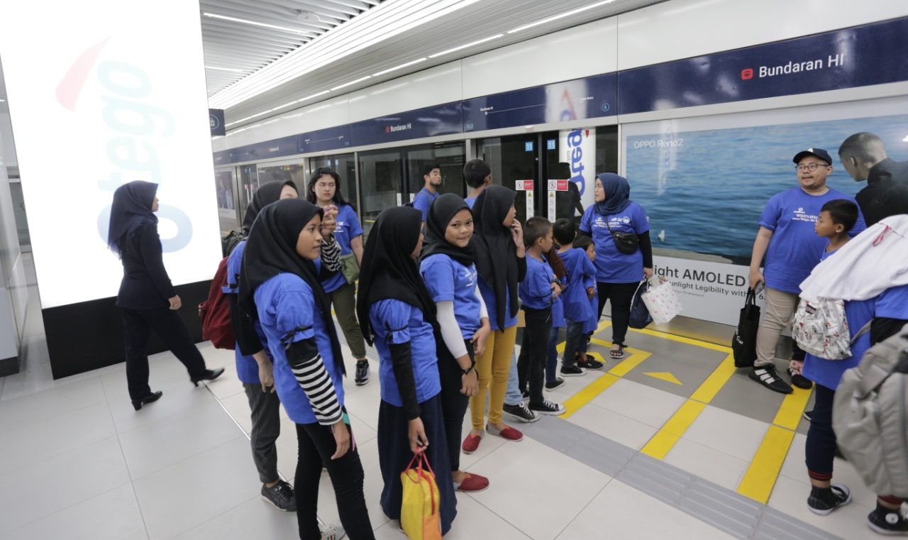 Elnusa Petrofin Berbagi Keceriaan dengan Anak Yatim