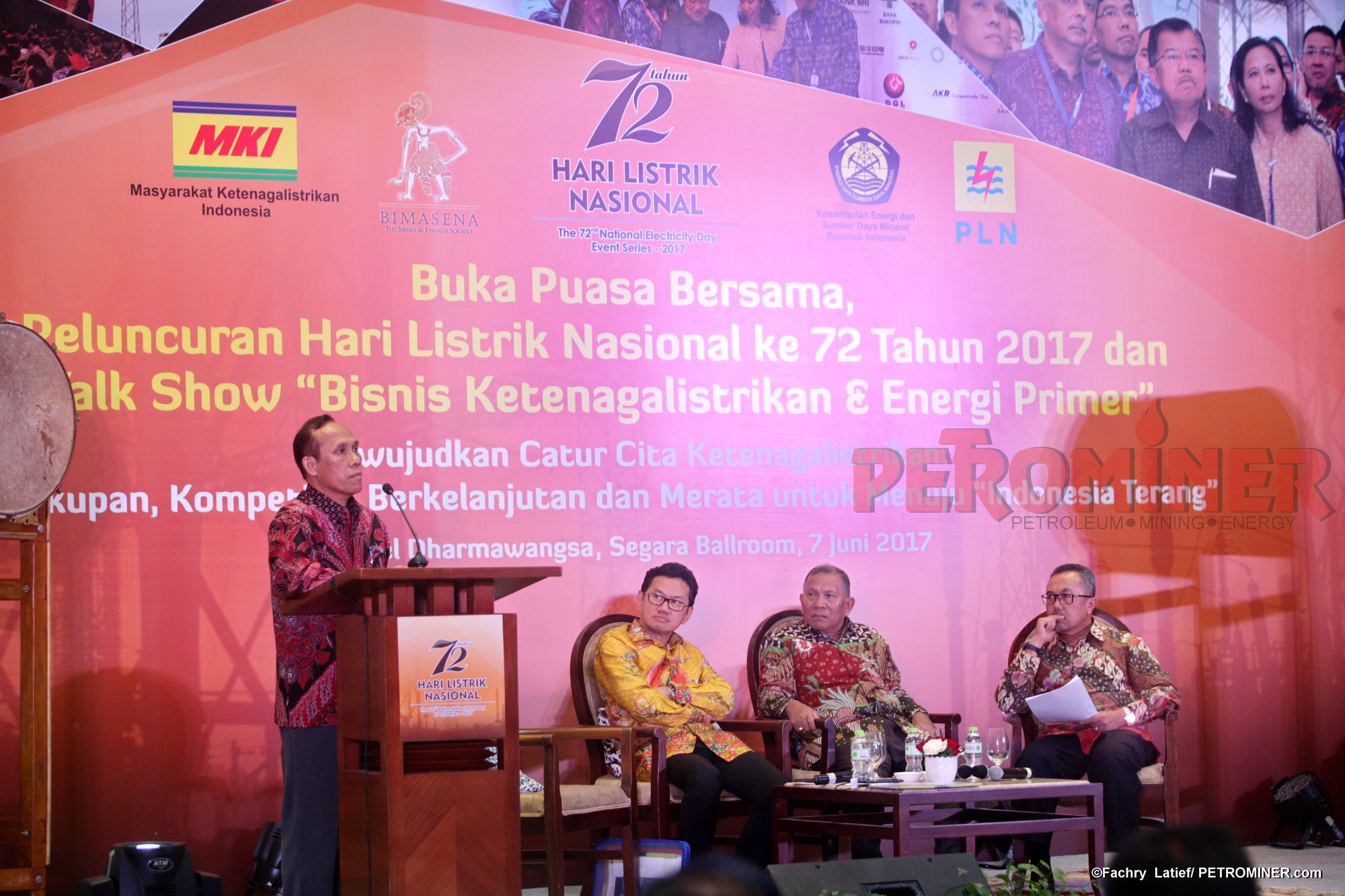 Saatnya Mendorong Pengembangan EBT Secara Masif