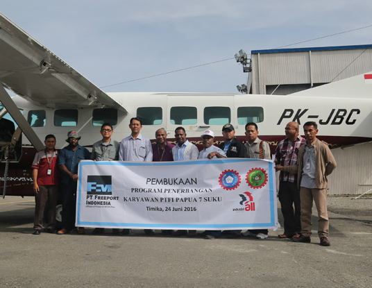 Program Penerbangan Bagi Karyawan Papua