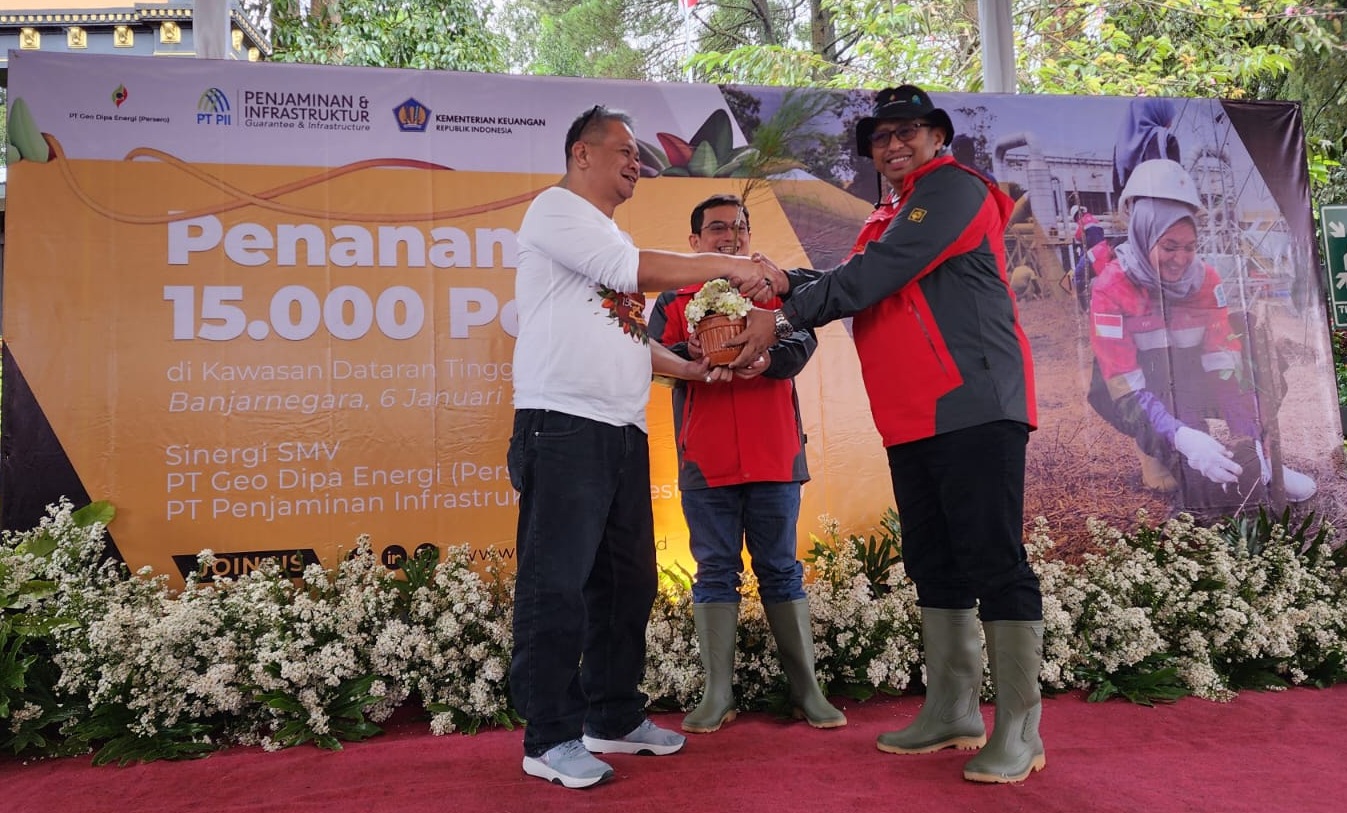 Geodipa Bersama PII Tanam 15.000 Pohon di Dieng