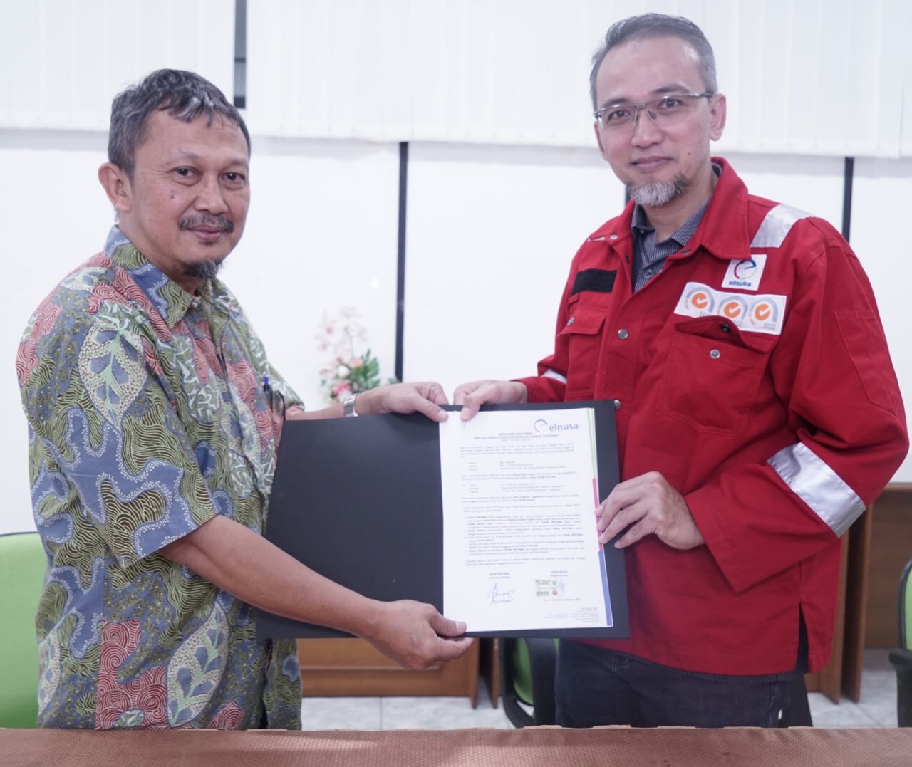 Elnusa Hibahkan Peralatan Survei Seismik