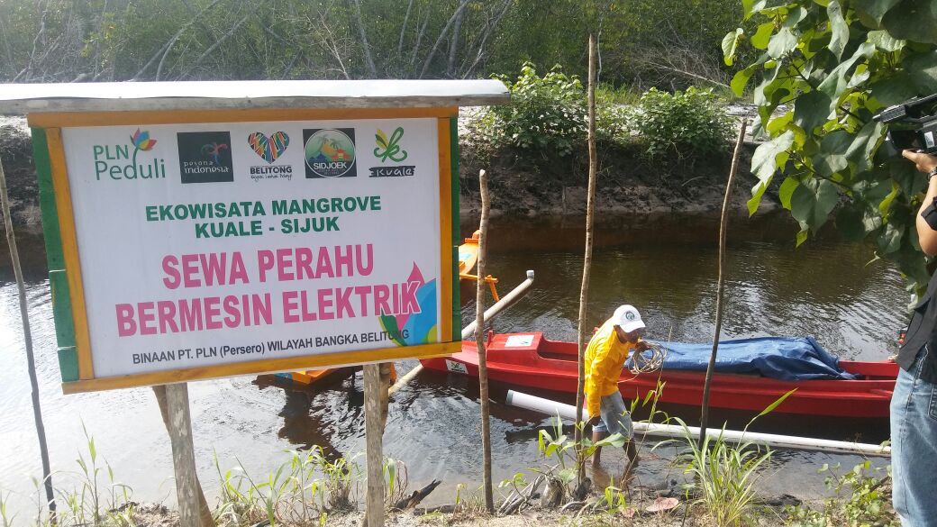 PLN Kembangkan Wisata Bahari dengan Kapal Listrik