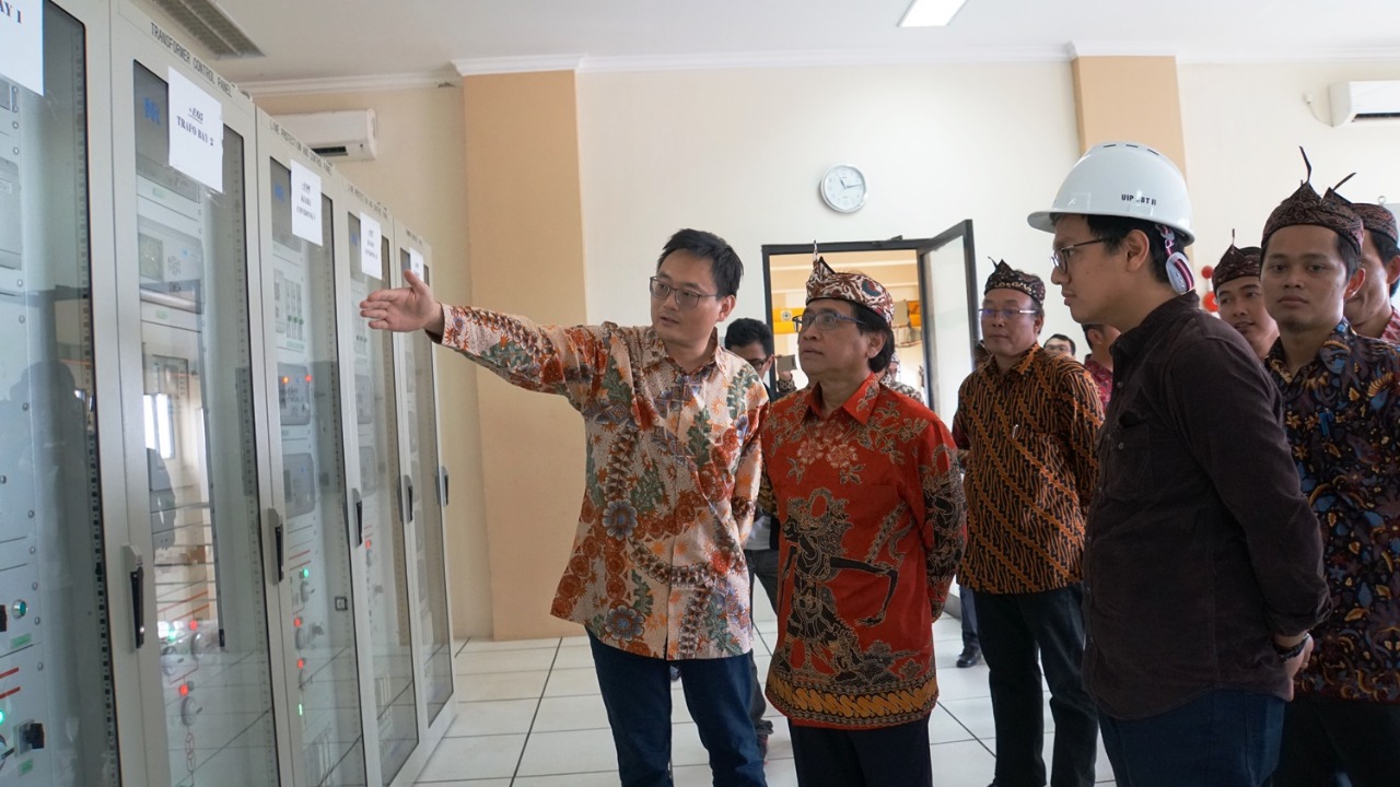 Perkuat Listrik Bandung, PLN Operasikan GIS Kiaracondong