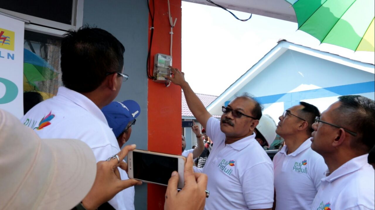 Listrik Gratis untuk Pengungsi Gunung Sinabung