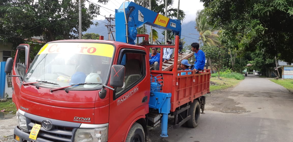 PLN Kerahkan 8 Tim Pemulihan Banjir di Sentani