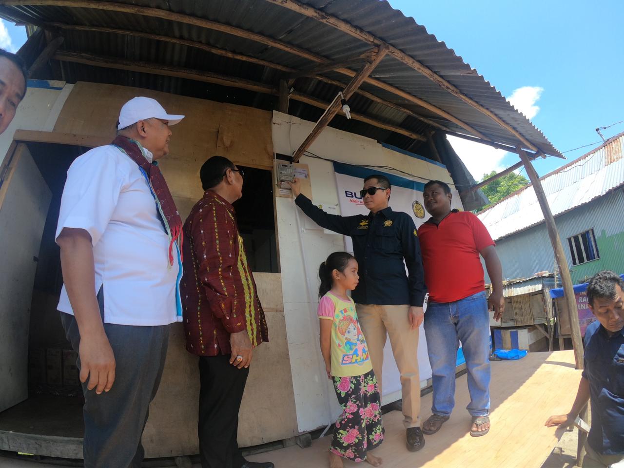 11.000 KK di NTT Dapat Sambung Listrik Gratis