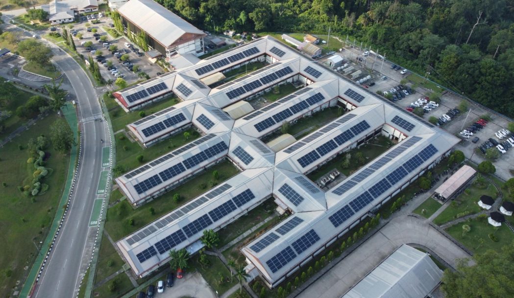 IESR: Perlu Kebijakan Konkret untuk 100 Persen Listrik EBT