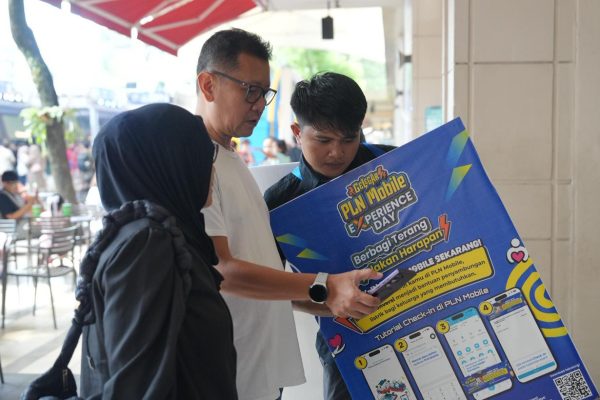 Kumpulkan Poin dari PLN Mobile, Raih Hadiah Mobil Listrik