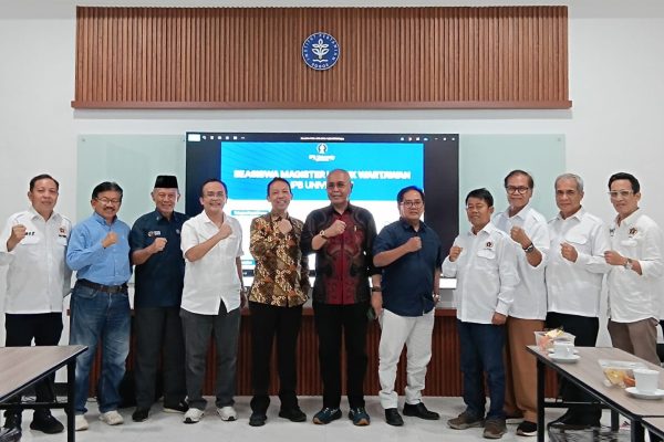 Perkuat Kompetensi, PWI dan IPB Rancang Beasiswa S2 Wartawan