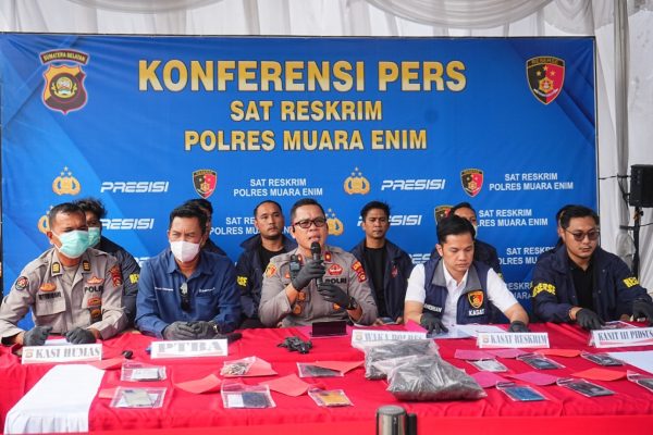 Polisi Amankan 11 Tersangka Tambang Batubara Ilegal