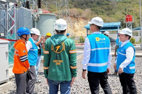 Pasokan Kembali Normal, PLN Fokus Pulihkan Jaringan Distribusi ke Masyarakat
