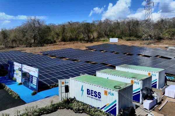 Target PLTS 100 GWp Butuh Sinkronisasi Kebijakan