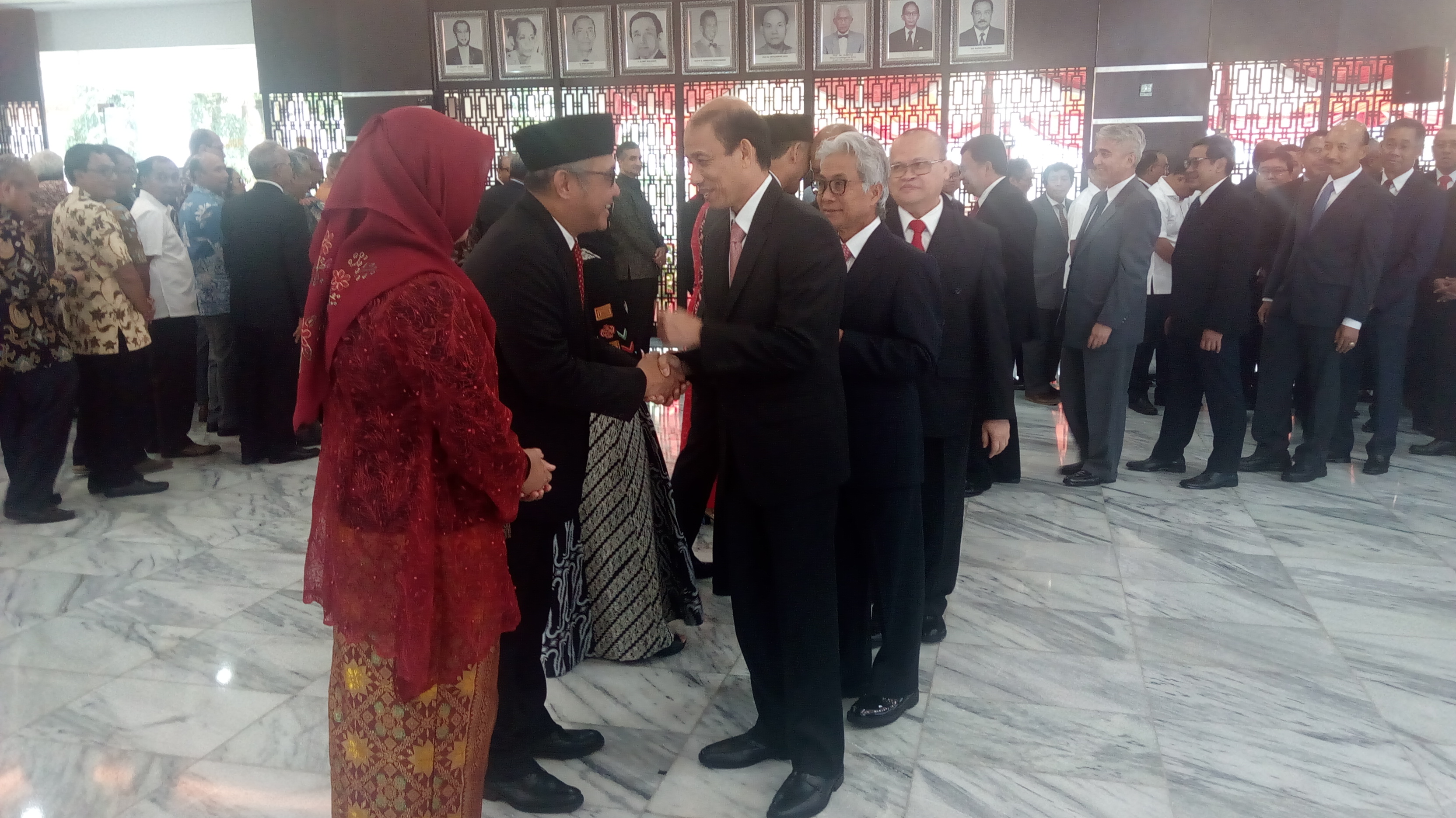 Menteri ESDM Lantik 2 Pejabat Baru SKK Migas