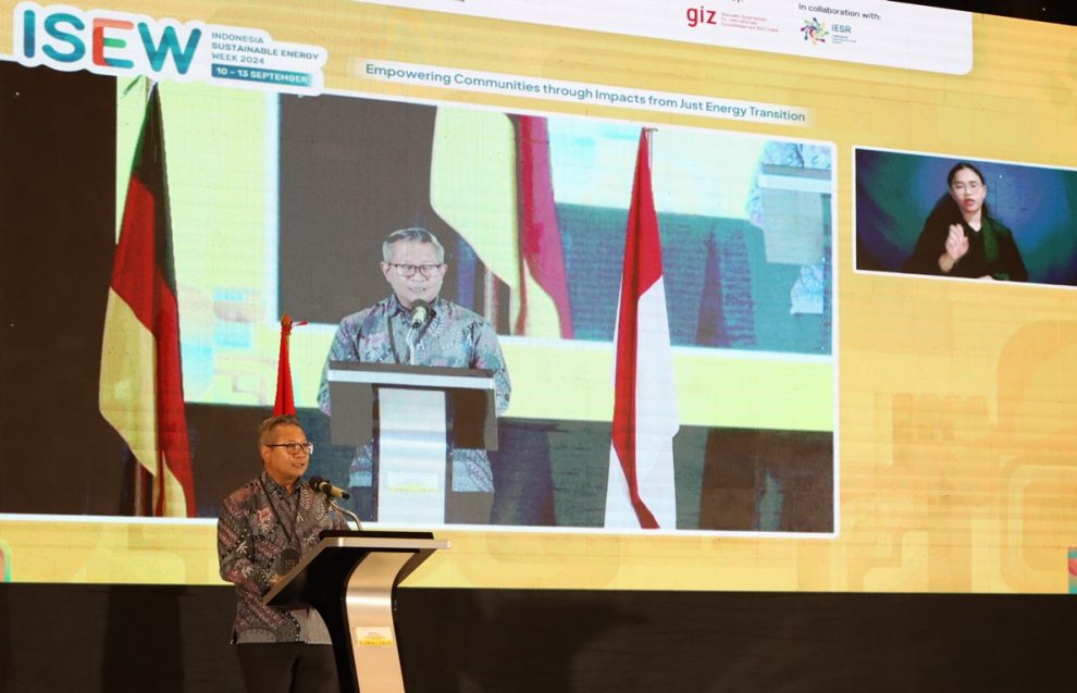 Perlunya Kekuatan Aksi Kecil dalam Transisi Energi