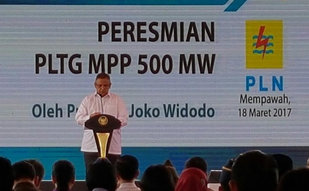 PLN Bagikan 4.500 Paket Sembako