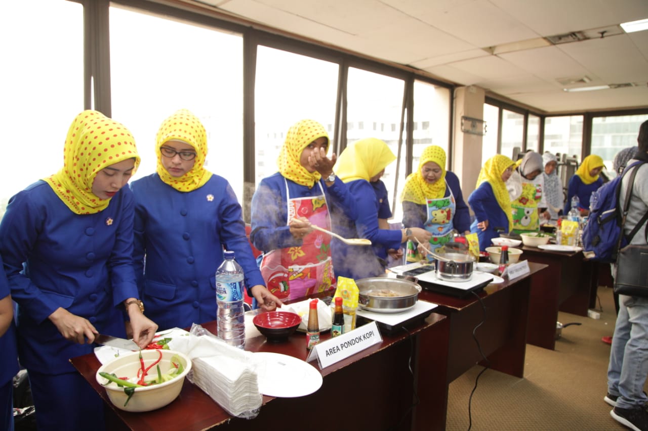 Menggiring Konsumen Untuk Optimalisasi Penggunaan Listrik