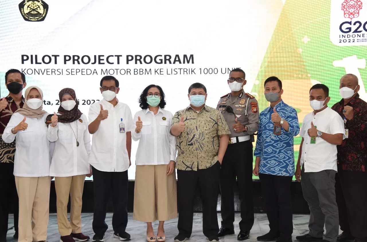 Konversi 1.000 Sepeda Motor BBM ke Listrik