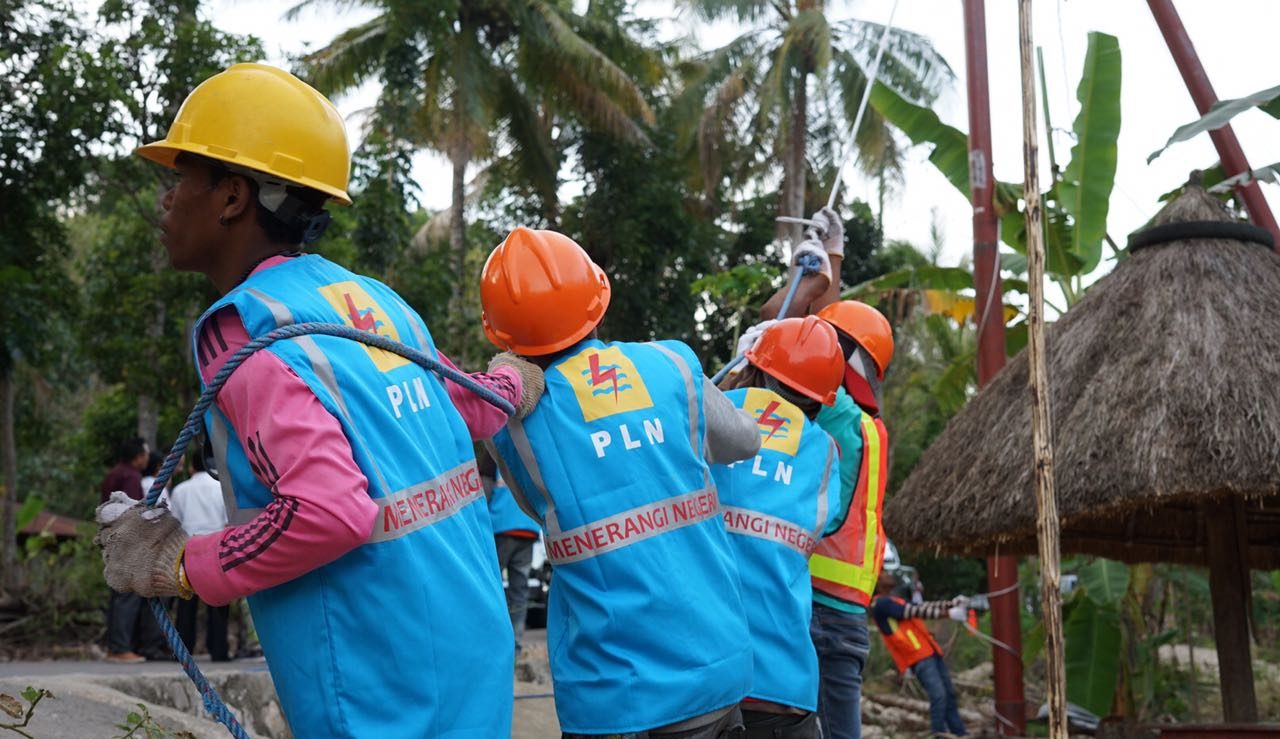 2020: PLN Hadirkan Listrik di 111 Desa Terpencil NTT
