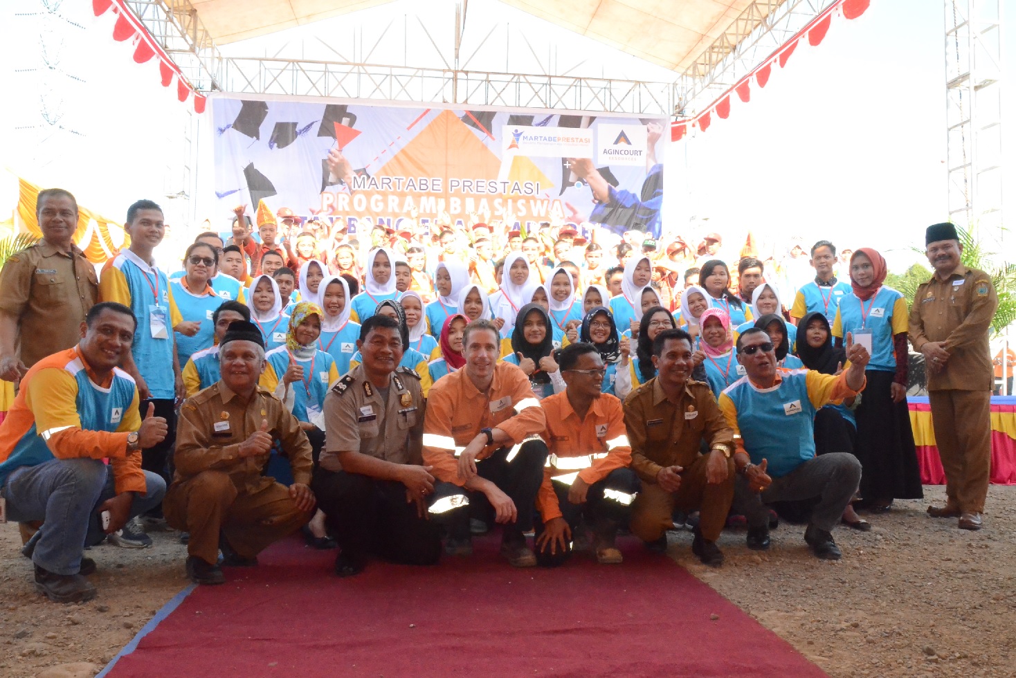 Martabe Prestasi Untuk 130 Pelajar Daerah