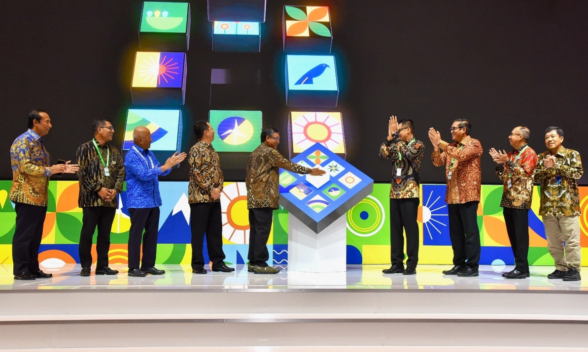 Menteri ESDM Tekankan Kolaborasi untuk Percepat Transisi Energi