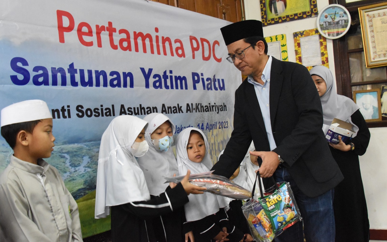 PDC Santuni Anak Yatim