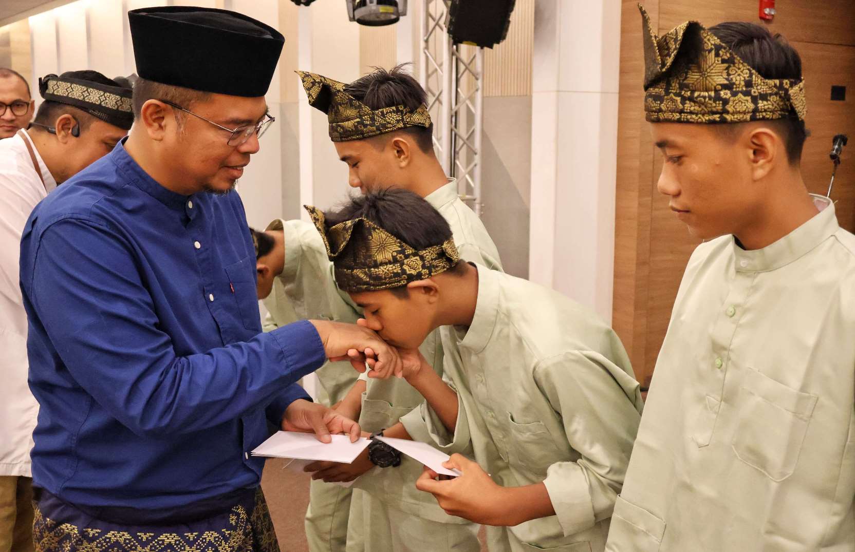 Berbagi Kebahagiaan, PHR Santuni 230 Anak Yatim