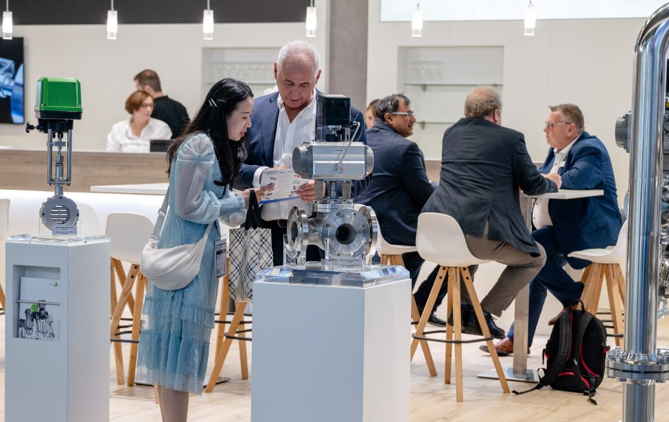 PIA 2024, Dorong Transformasi Industri Kimia dan Farmasi