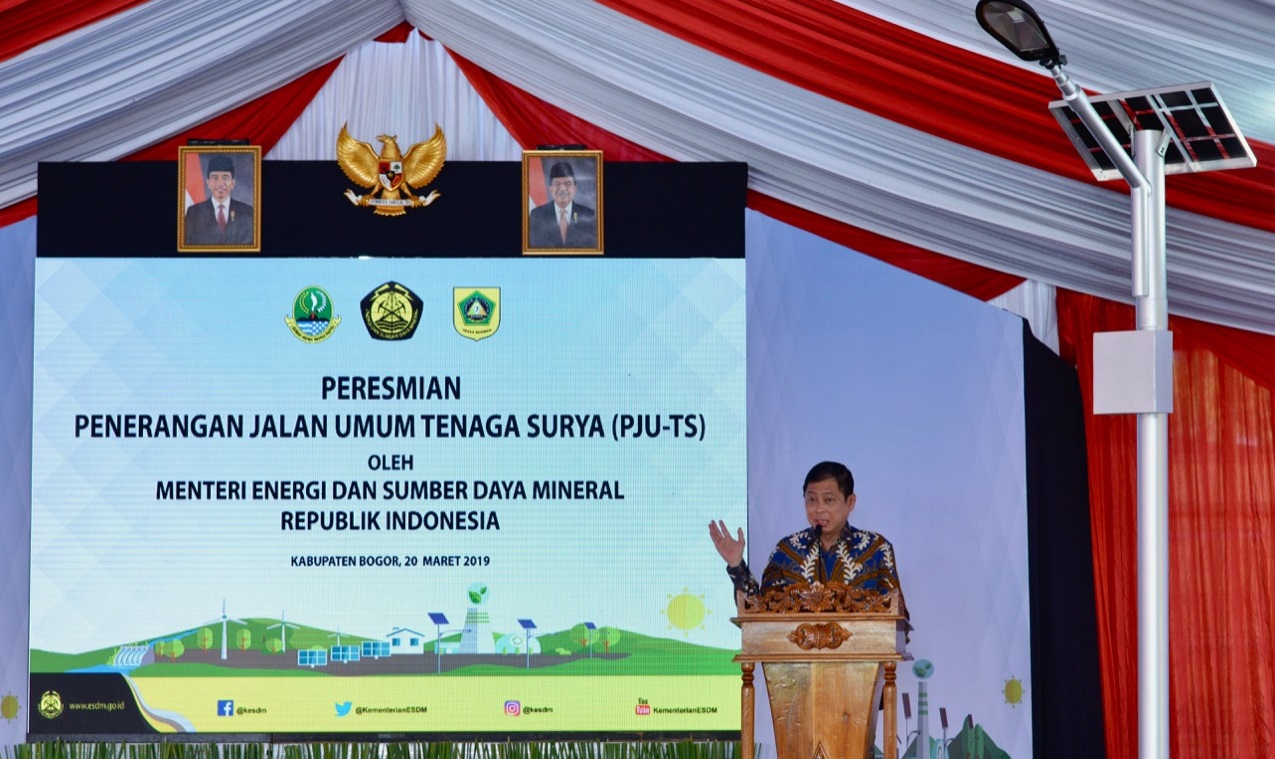 900 Unit PJU-TS Untuk Kabupaten Bogor
