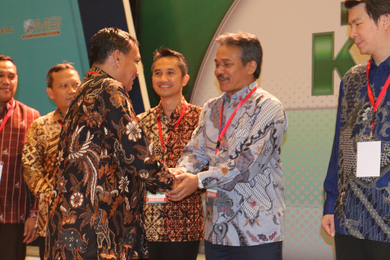 PLN Terima Penghargaan K3 dari Kemenaker