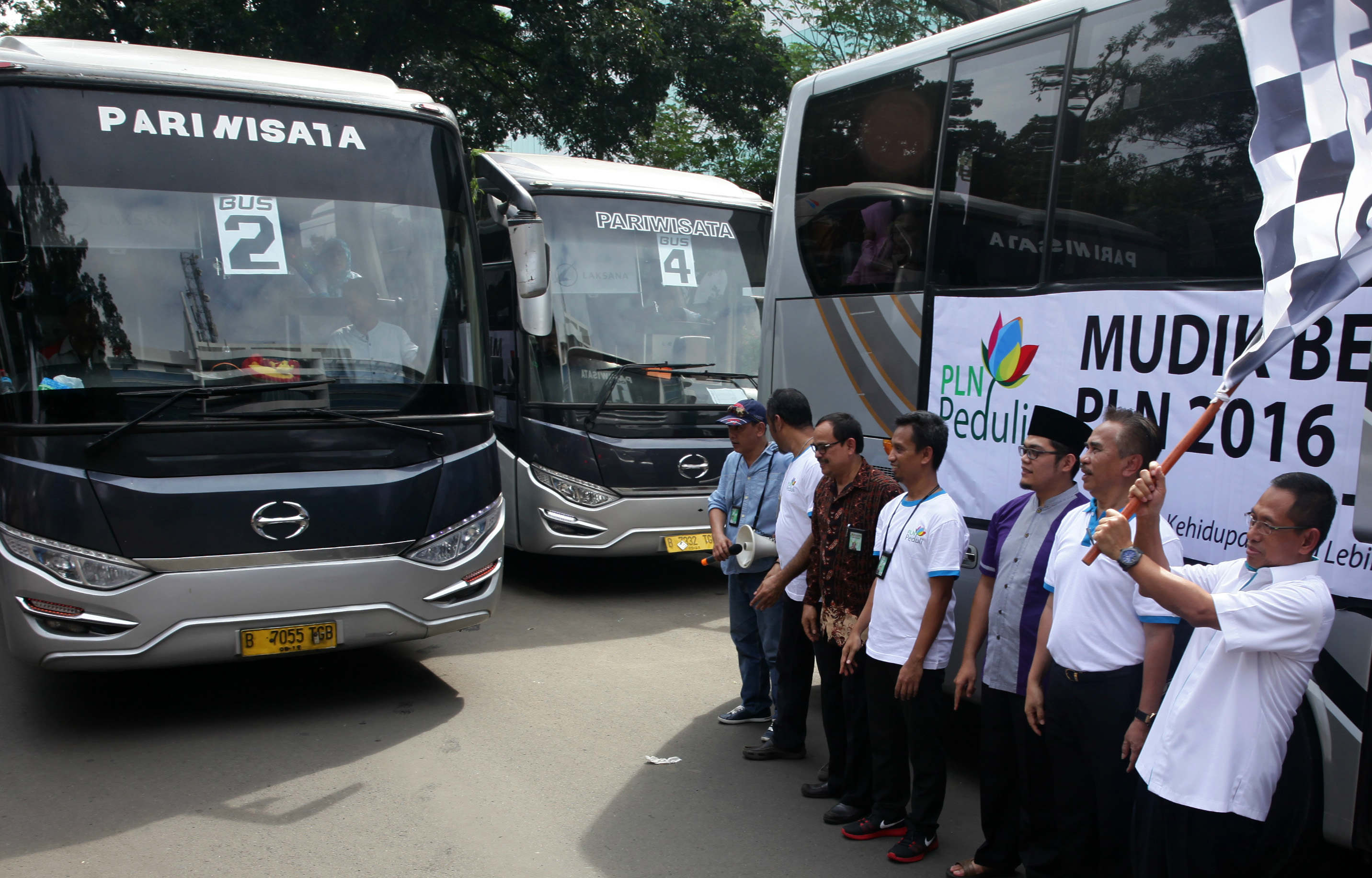 PLN Berangkatkan 2.000 Pemudik