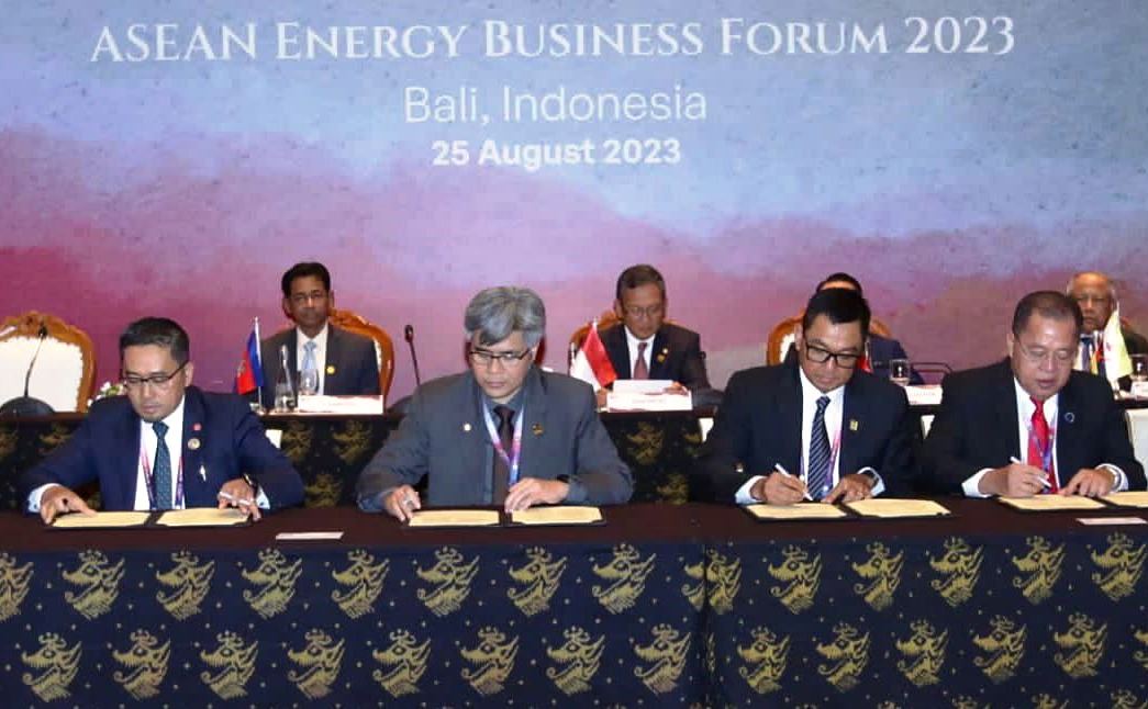 PLN Gandeng Perusahaan Malaysia Kembangkan Sistem Interkoneksi