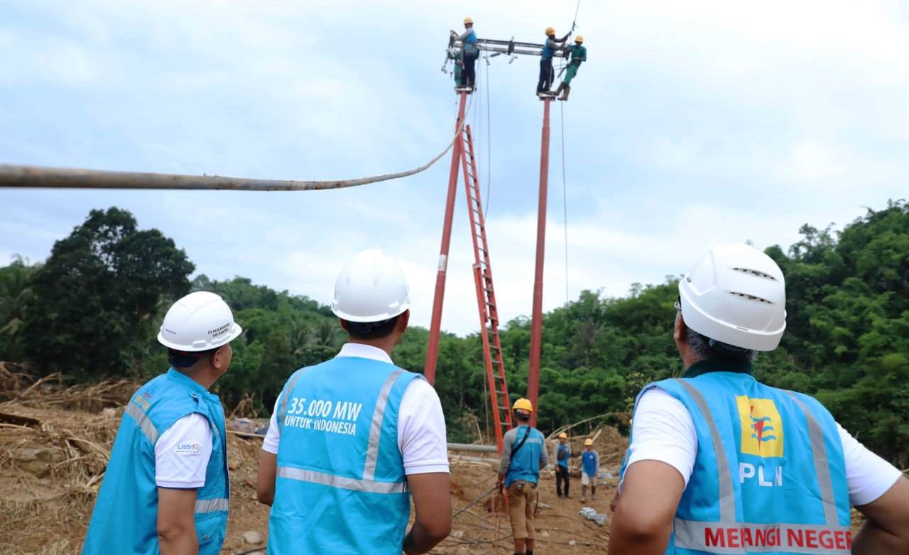 PLN Kebut Pemulihan Listrik di Lebak, Banten
