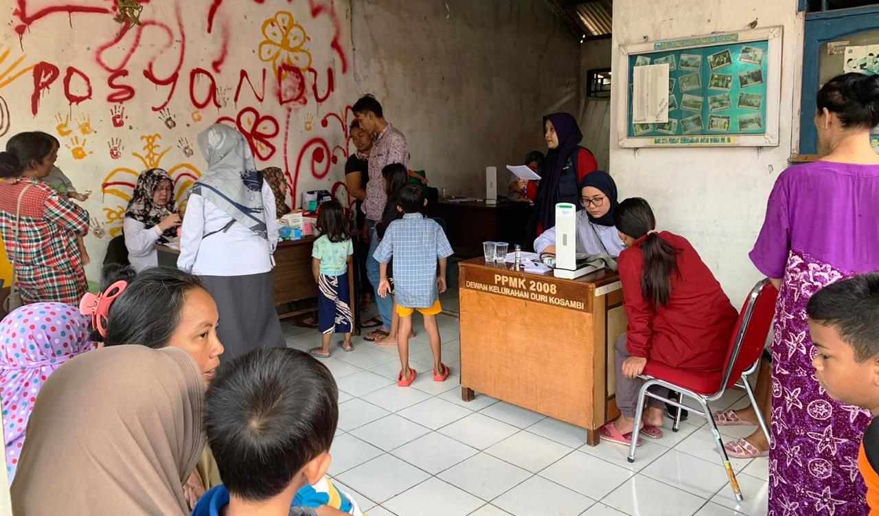 PLN Gelar Pelayanan Kesehatan Gratis di Cengkareng