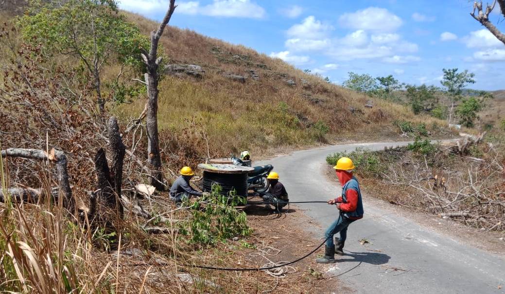 Hadirkan Listrik di Desa Terpencil NTT