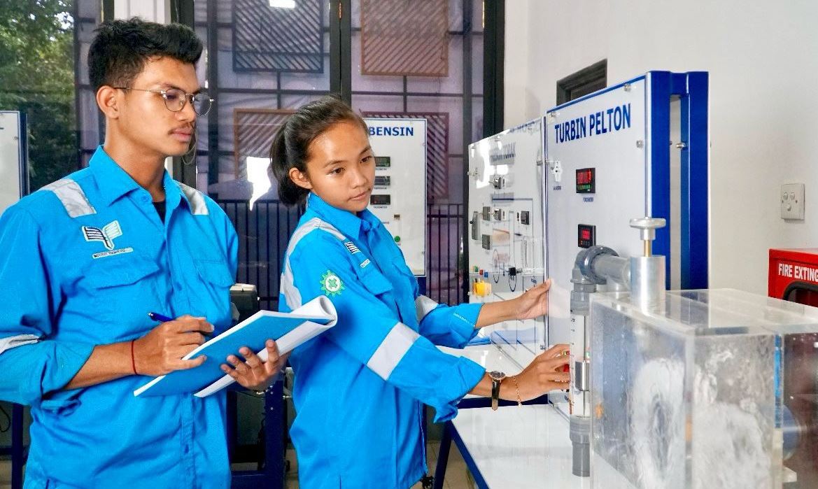 PLN Gandeng Kemendiktisaintek Garap Riset Ketenagalistrikan