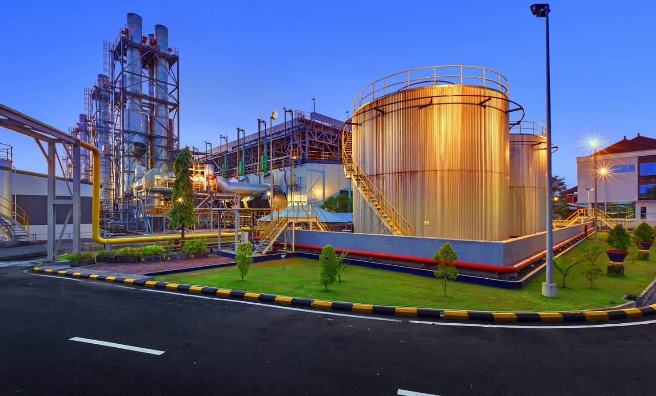 PLN Gandeng Perusda Bangun LNG Terminal di Bali