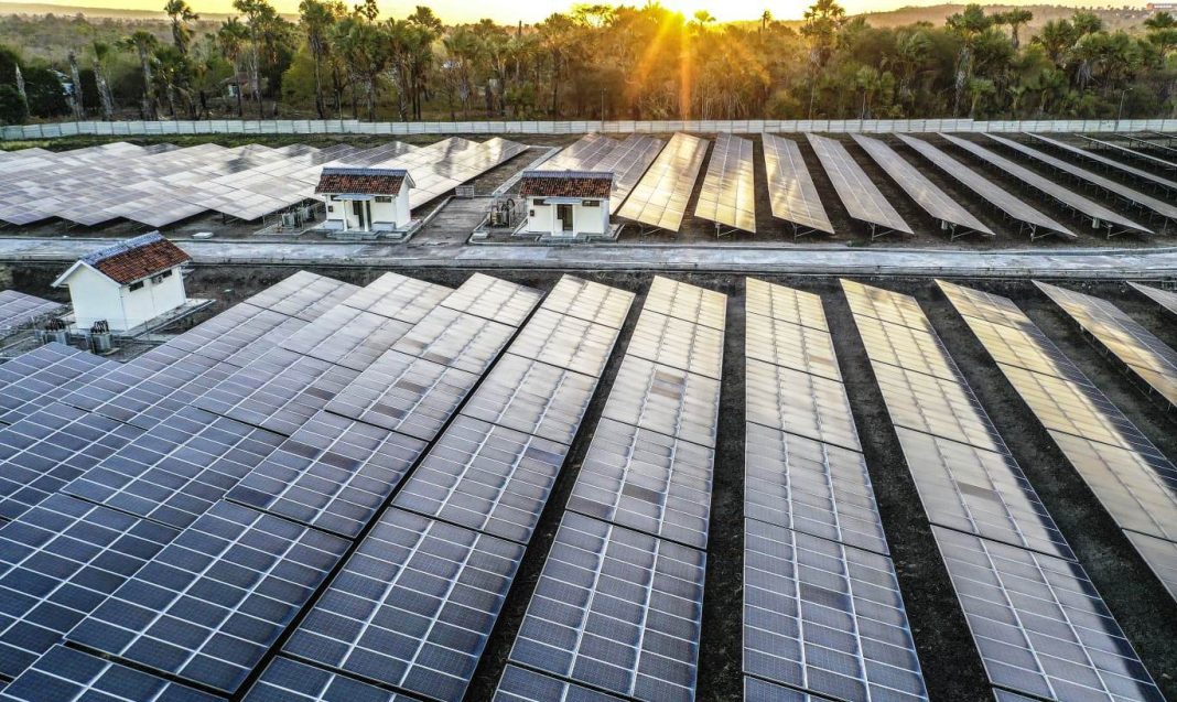 Tahun Ini, PLTD 250 MW Bakal Digantikan PLTS