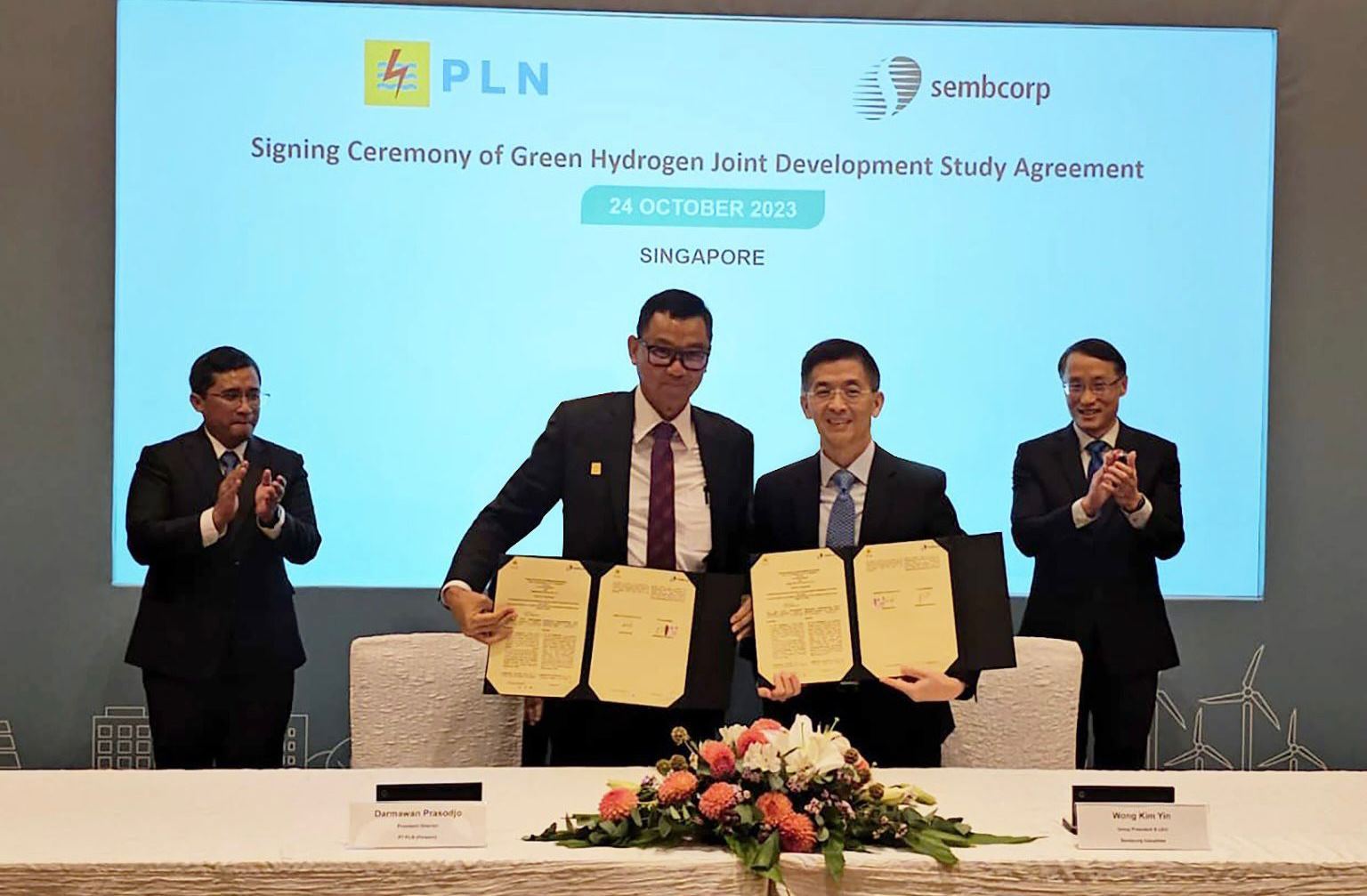 Tambah Kapasitas Produksi Hidrogen, PLN Gandeng Sembcorp