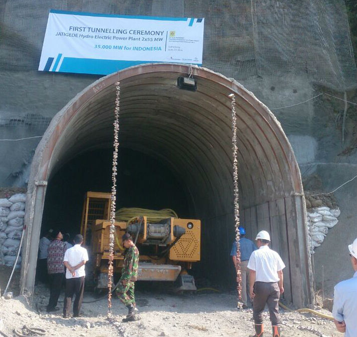 Waterway PLTA Jatigede Mulai Dikerjakan