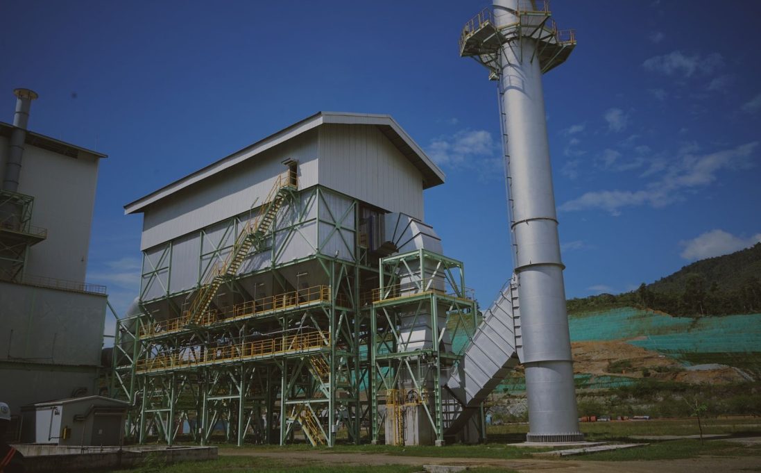 PLN Relokasi Pembangkit untuk Listriki Smelter Antam