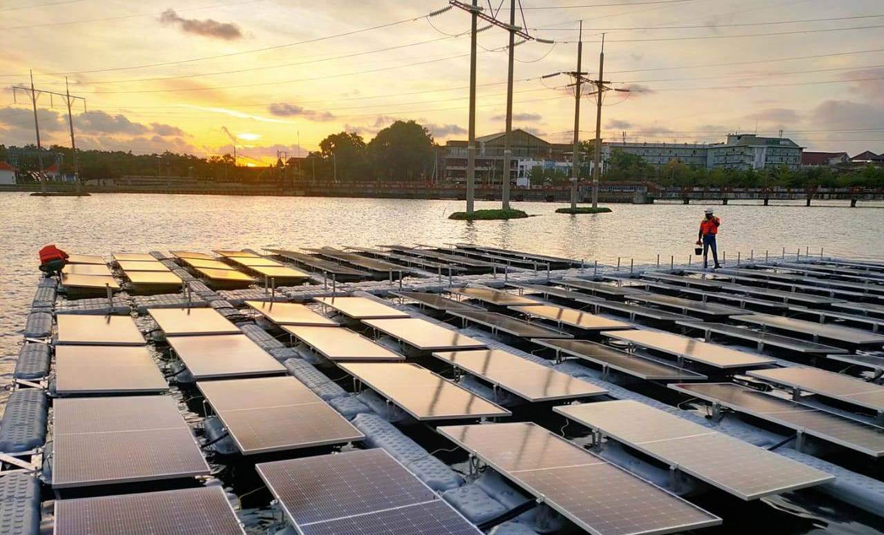 PLN Indonesia Power Kebut Pembangunan PLTS 500 MW