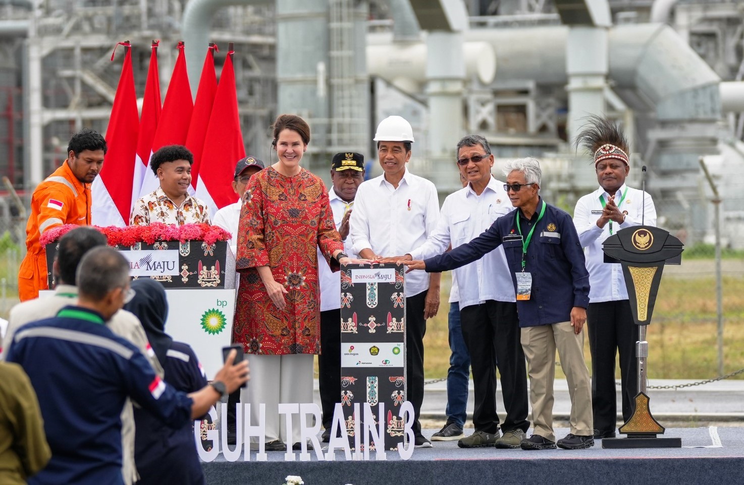 Presiden Resmikan Tangguh Train 3 dan Groundbreaking Proyek CCUS