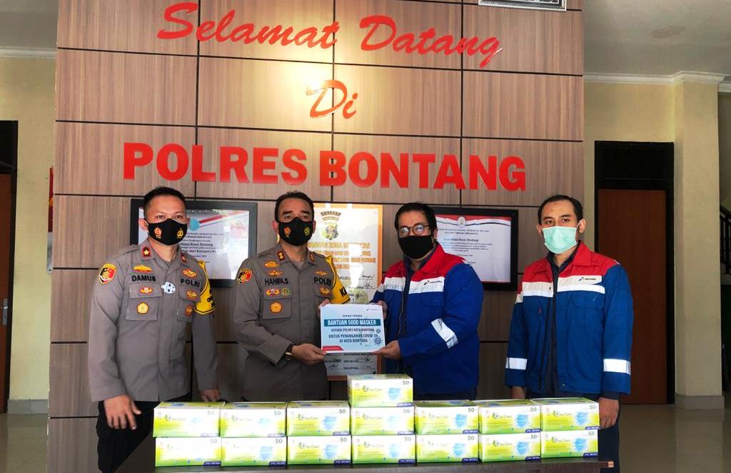 Pertagas Bagikan 5.000 Masker di Kota Bontang