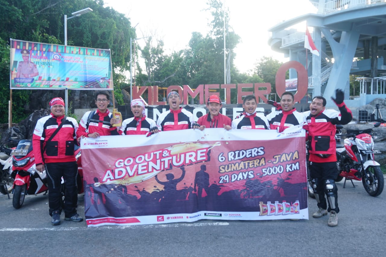 Uji Pelumas Enduro Melalui Touring Sabang-Gresik